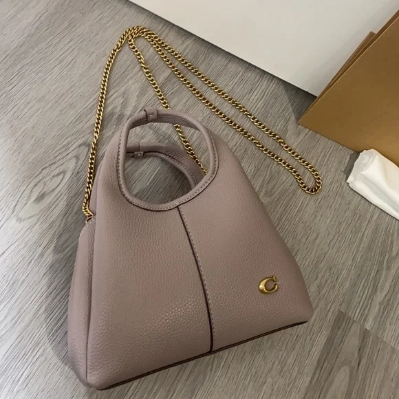 Coach Lana Bucket Bag Leather Shoulder Crossbody - Picture 3 of 9